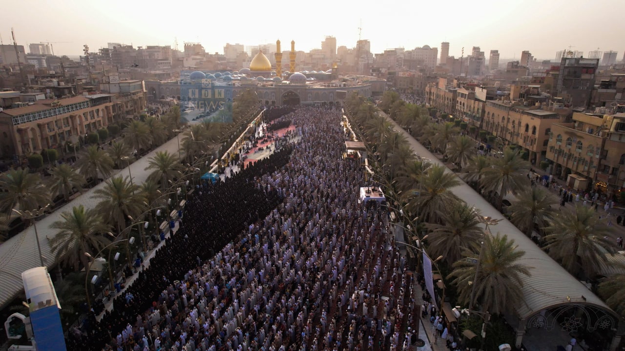 صلاة العيد في كربلاء بإمامة الشيخ حبيب الكاظمي