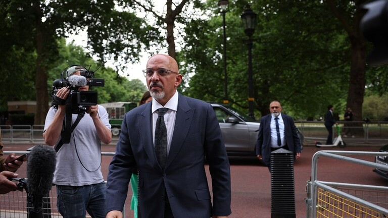 عراقي الاصل.. وزير المال البريطاني يعلن الترشح لرئاسة حزب المحافظين ليكون بديلا عن بوريس جونسون