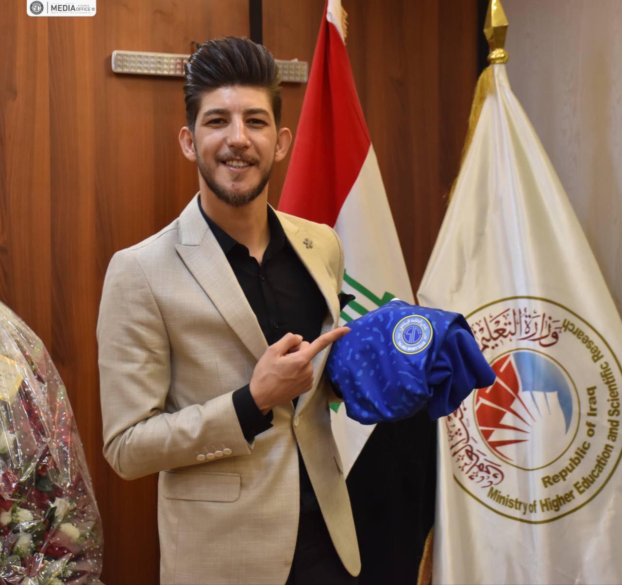 ضرغام اسماعيل ينضم رسمياً لـ"الانيق"