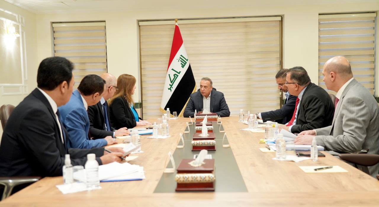 وعد بوضع حجر الاساس.. الكاظمي يترأس اجتماعاً بشأن تأهيل مطار الموصل الدولي