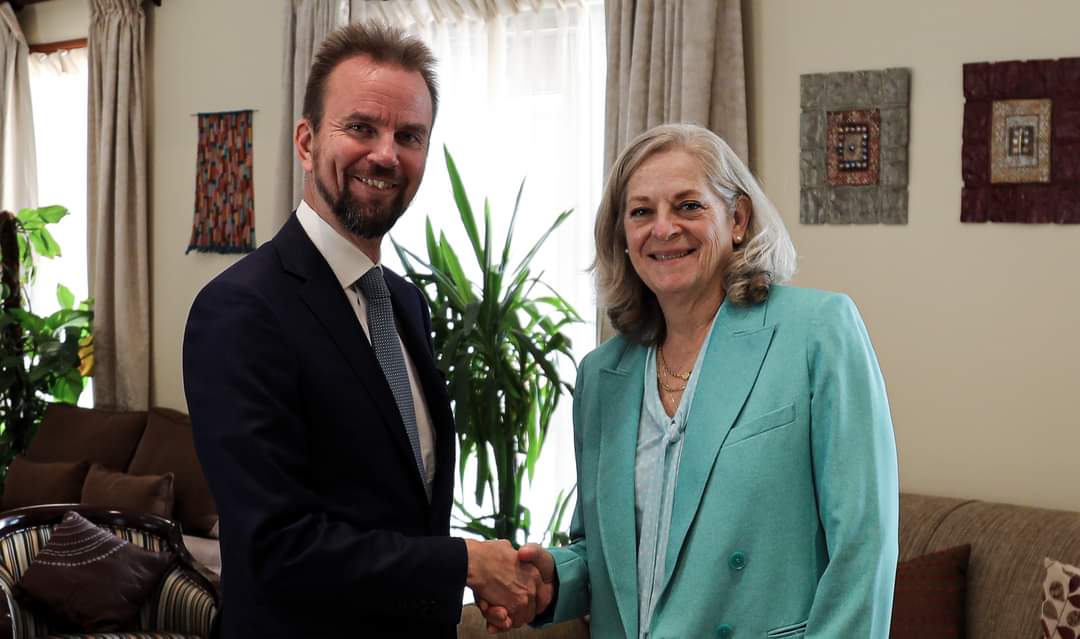 واشنطن والاتحاد الأوروبي يؤكدان دعمهما لتحقيق "الحكم الرشيد" في العراق