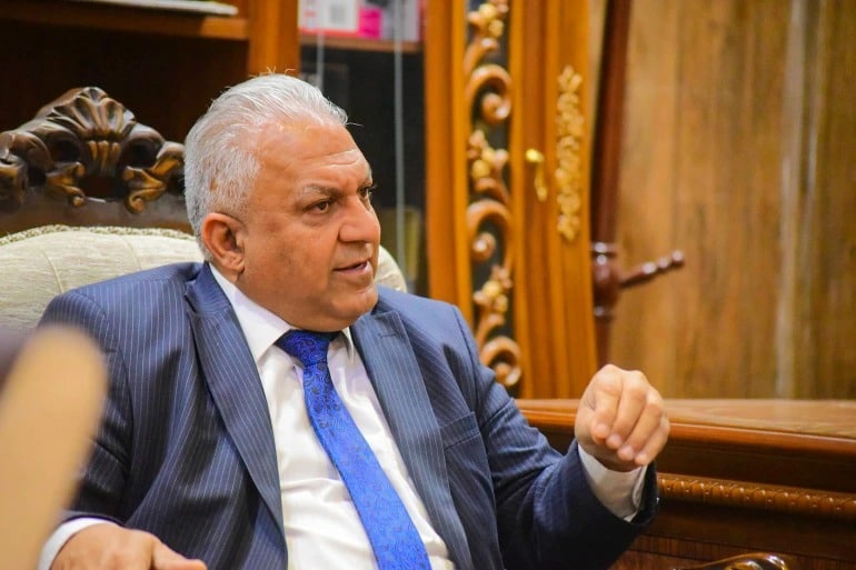 خشان يعد موقف الصدر "صادقاً" ويقترح حلاً سياسياً "يرضي الجميع"