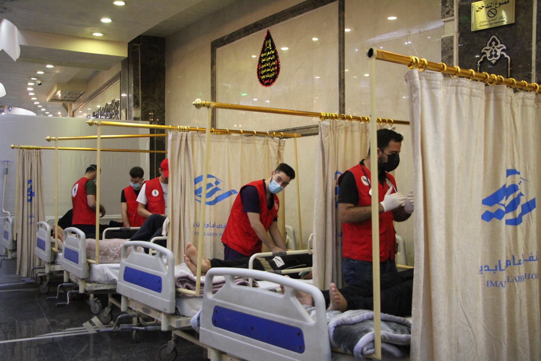 العتبة المقدسة تنفق اكثر من (3) مليار دينار لعلاجهم  هيئة الصحة: اكثر من مليون و(348) زائر تعالجوا مجانا