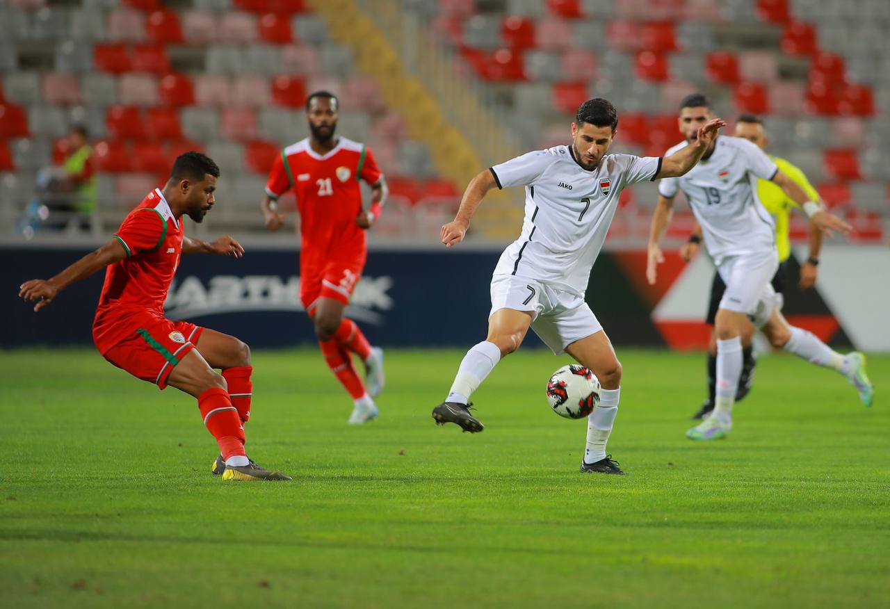 العراق يخسر امام نظيره العماني في بطولة الأردن الدولية الودية (صور)