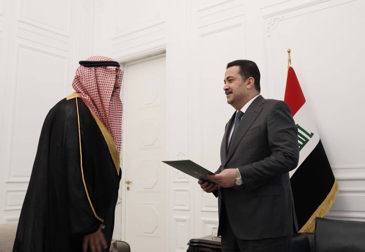 السوداني يستقبل السفير السعودي