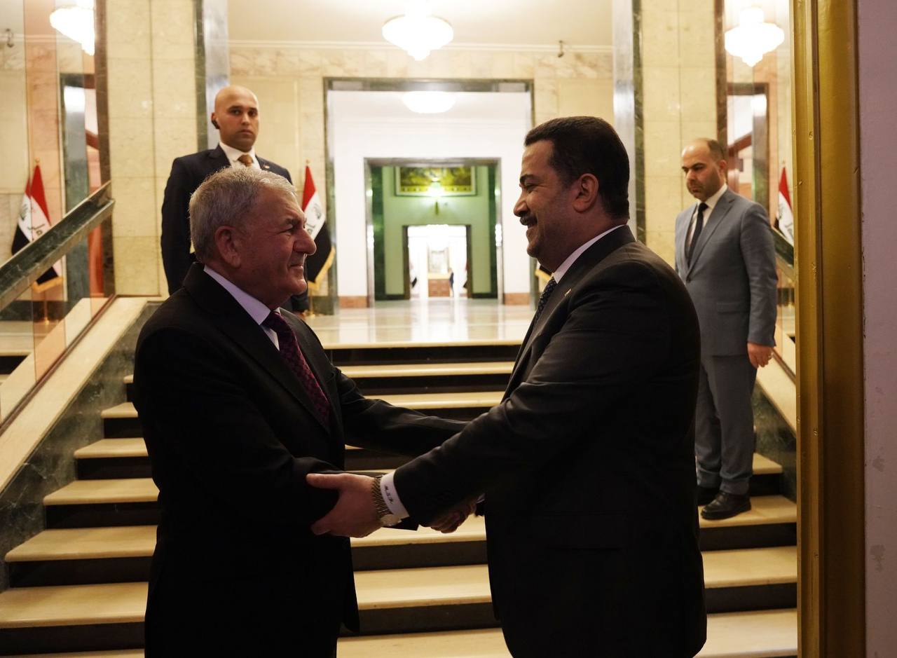 رئيسا الجمهورية والوزراء يبحثان أوضاع البلاد