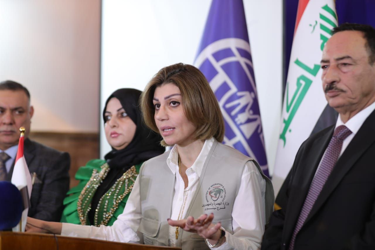وزيرة الهجرة تعلن اطلاق منحة المليون ونصف المليون دينار للاسر العائدة