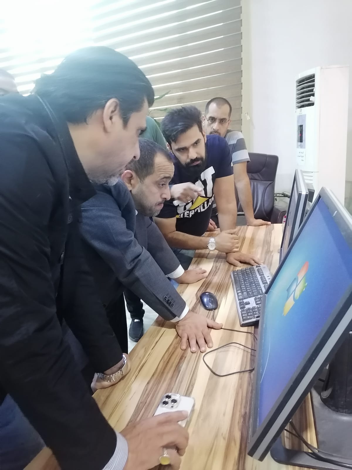 تزامناً مع الامطار.. الكهرباء تصدر عدة توجيهات بشأن المغذيات