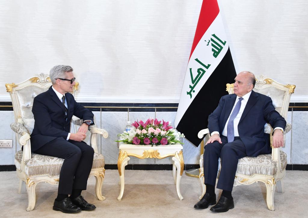 العراق يدعو النرويج لإعادة فتح سفارتها وتفعيل لجنة مشتركة وقعت قبل 43 عاماً