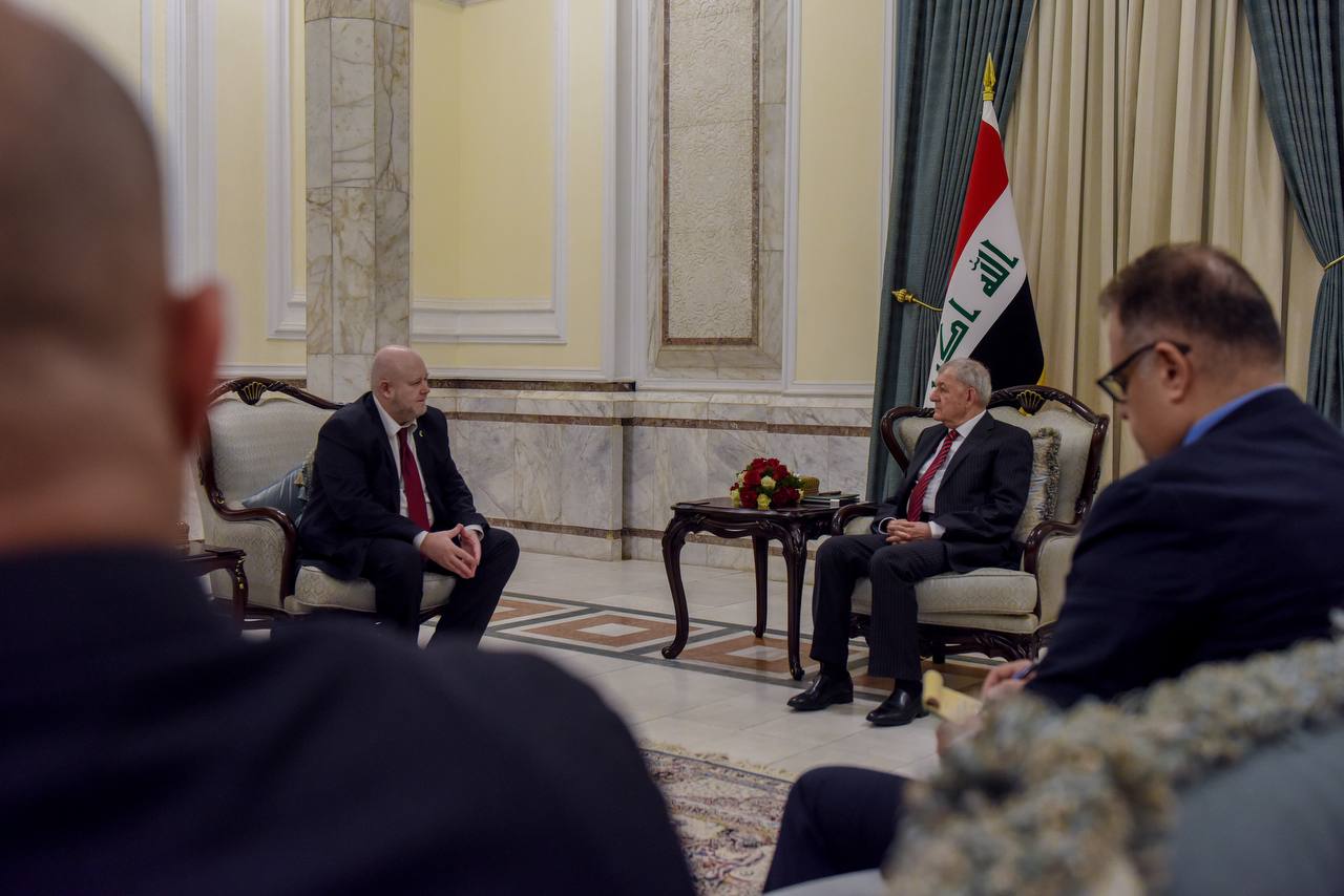 العراق يبحث مع أوكرانيا أوضاع الجالية العراقية في كييف