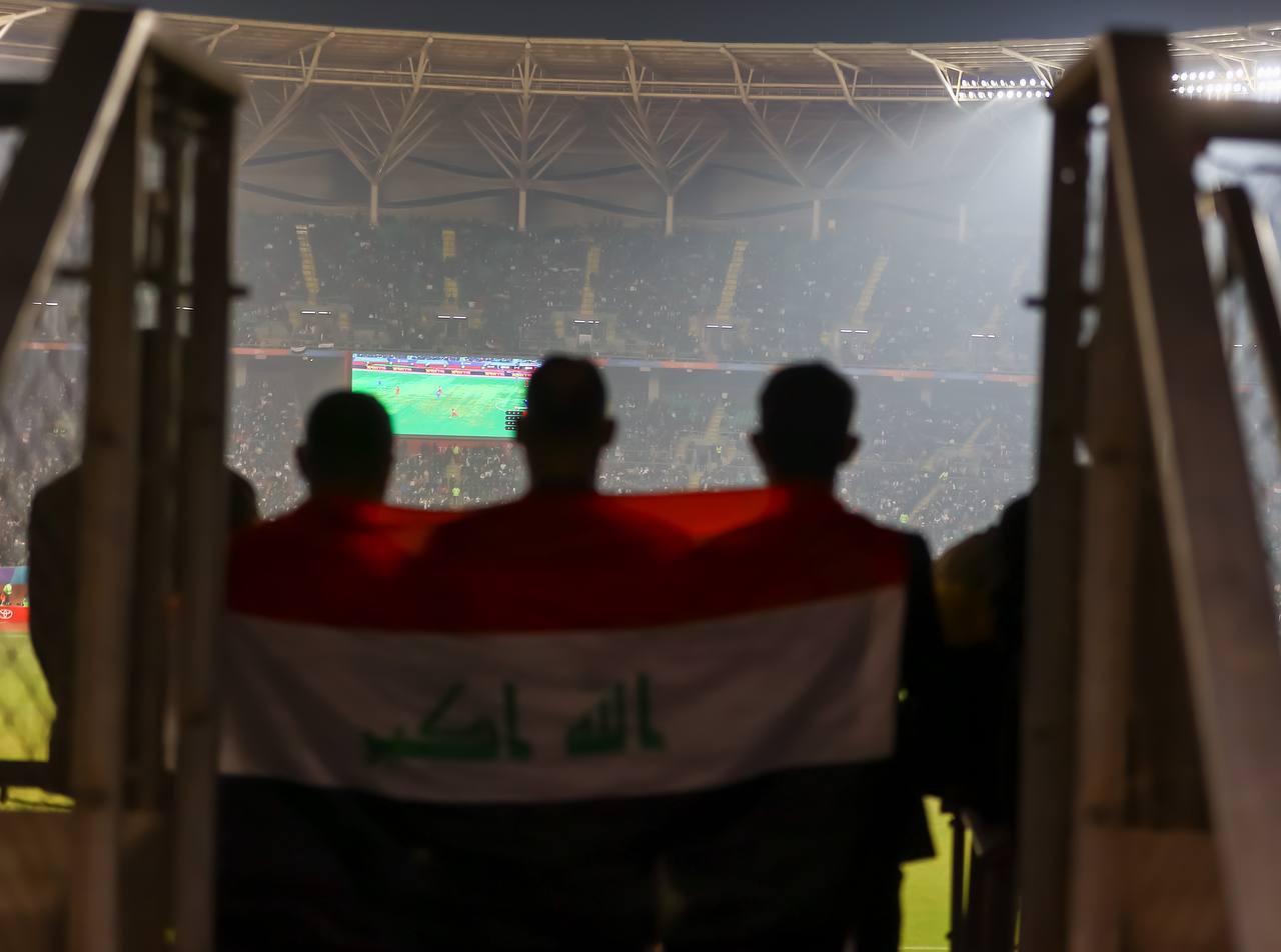 ابتسمي لأنكِ عراقية