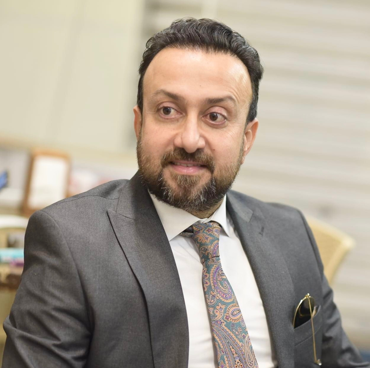 جرعة ادرينالين سياسية !؟