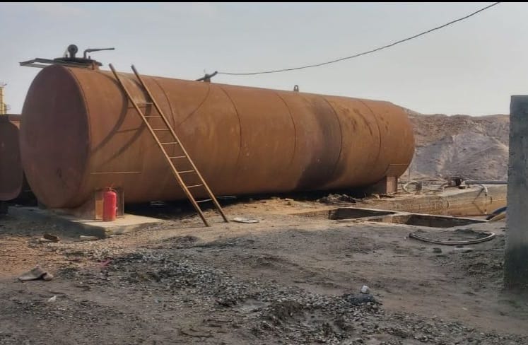 ضبط وكر لتهريب المشتقات النفطية واعتقال متهم بداخله في ذي قار