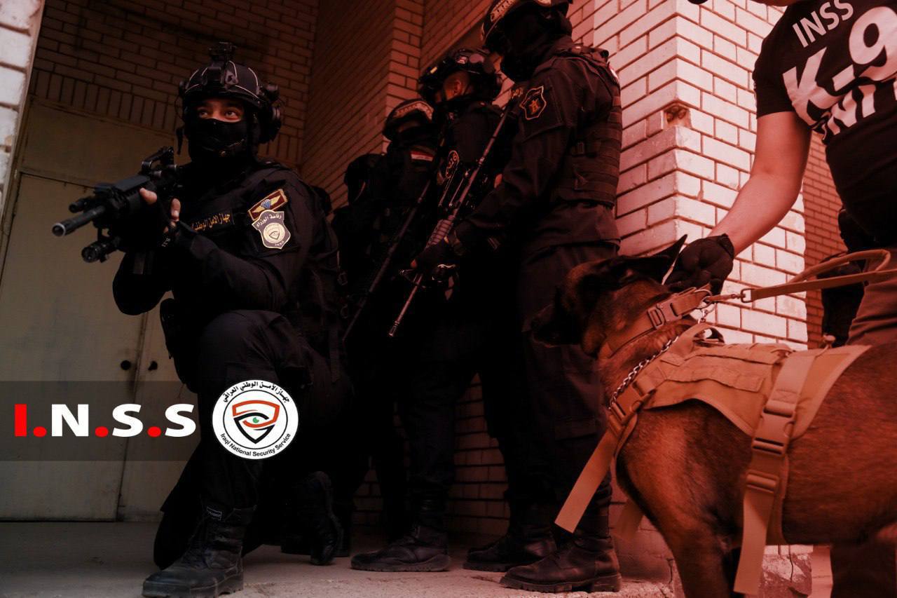 الأمن الوطني يعتقل شخصا بحوزته 300 ألف دولار أمريكي مزيف