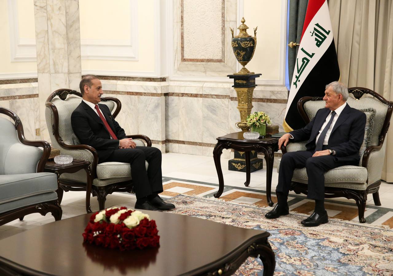 رئيس الجمهورية يدعو لإعادة النظر بأعداد أعضاء مجالس المحافظات