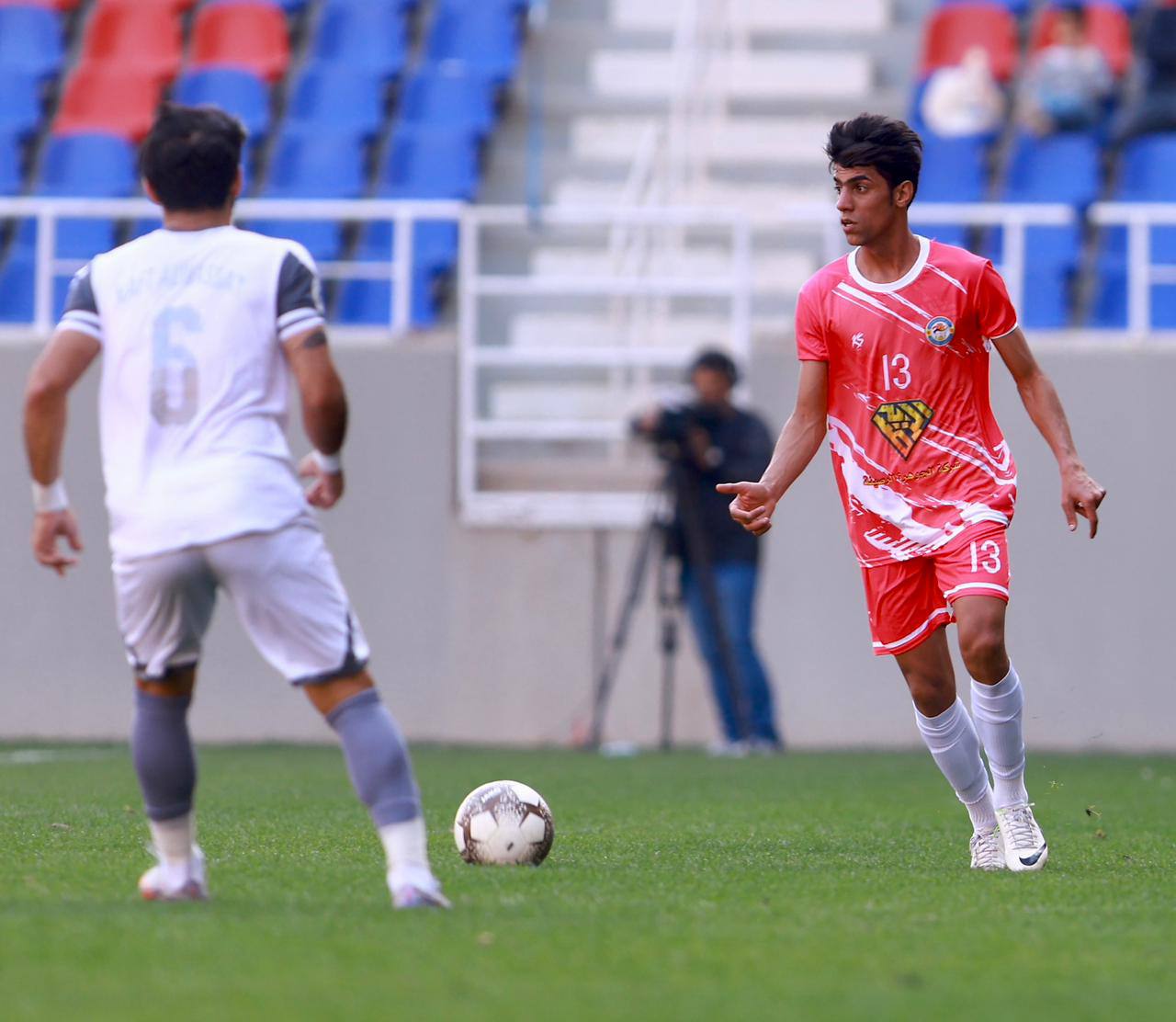 التعادل الإيجابي يحسم مواجهة نفط الوسط والقاسم في الممتاز
