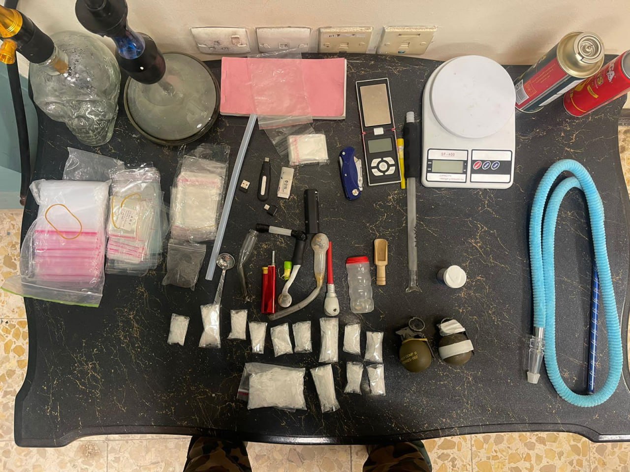 بينهم نساء.. تفكيك عصابتين مختصتين بالمخدرات وسرقة الدراجات في بغداد