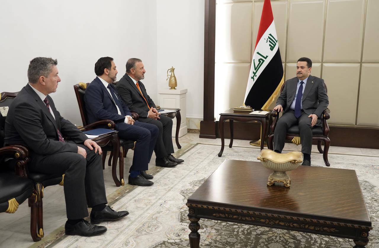 السوداني يبحث مع وفد البنك الدولي سبل التعاون المشترك ودعم خطط الحكومة