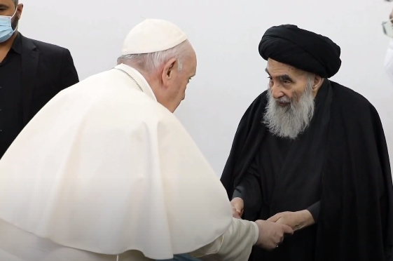 بالصور :المرجع الديني الأعلى السيد علي السيستاني يستقبل وفداً من الفاتيكان