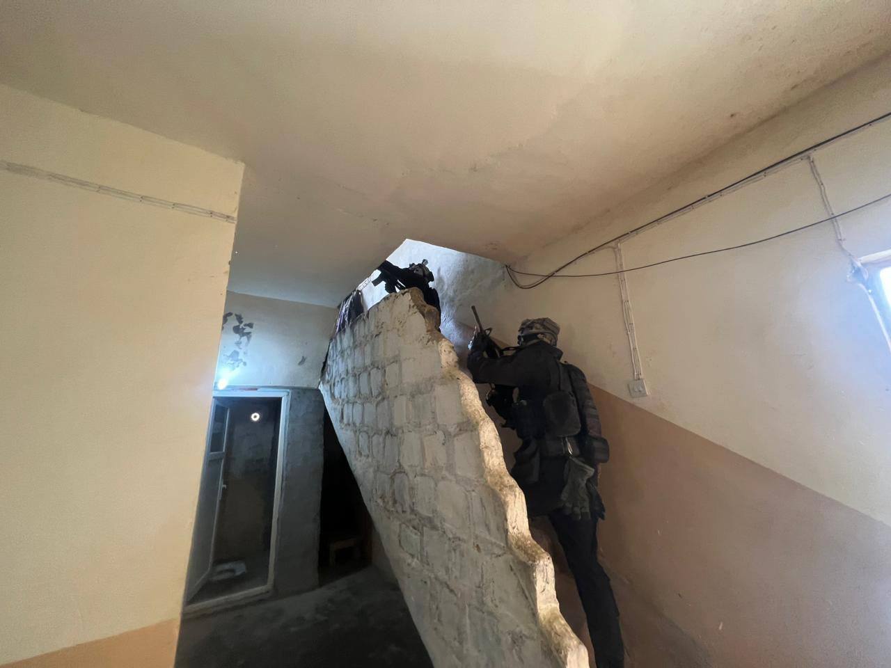 جهاز مكافحة الإرهاب: اعتقال أربعة "إرهابيين" في ثلاث محافظات