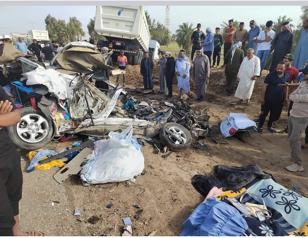 مصرع عائلة كاملة بحادث سير مروع جنوبي العراق