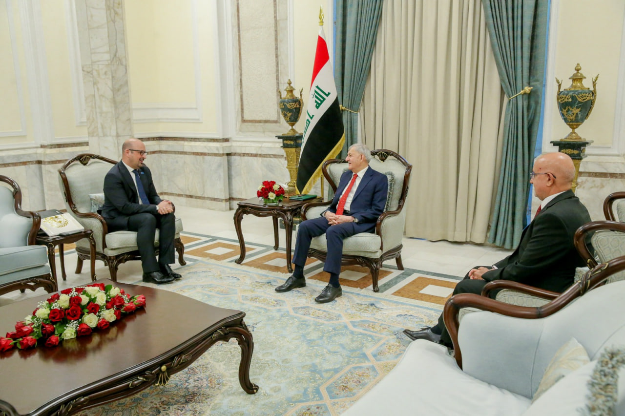 الرئيس العراقي يؤشر نقصاً بالمستشفيات الخاصة بالطفل: أهالي حلبجة يعانون من عدم وجود مستشفى