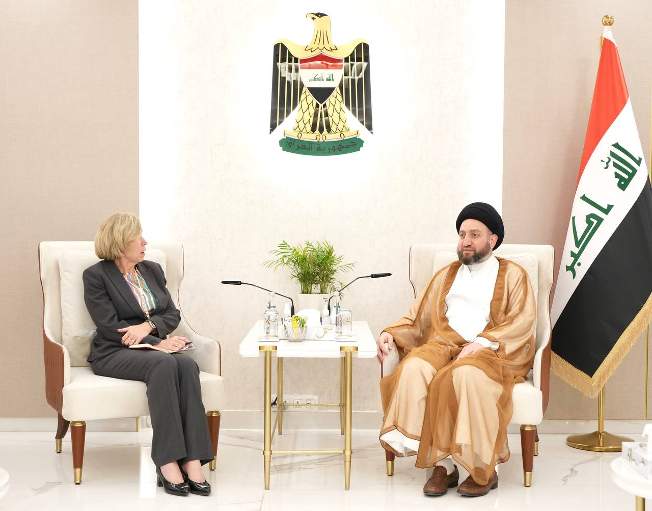 الحكيم للسفيرة الاسترالية: العراق تجاوز حالة الاحتقان المجتمعي