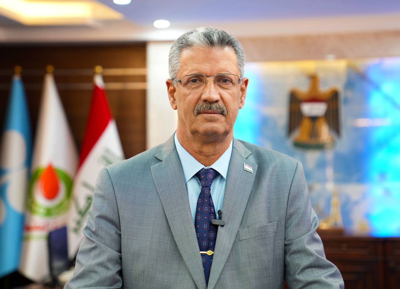 وزير النفط يؤكد المضي قدماً بتنفيذ مشروع الربط الكهربائي السعودي – العراقي