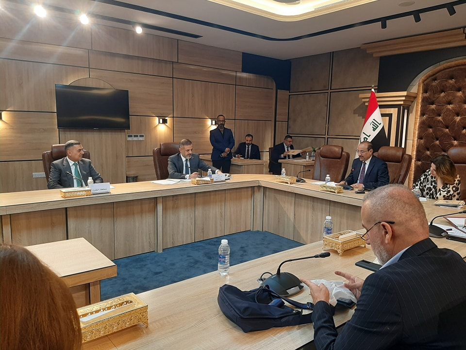 المالية النيابية تستضيف وزير التخطيط بشأن تأخر تمويل المشاريع المستمرة