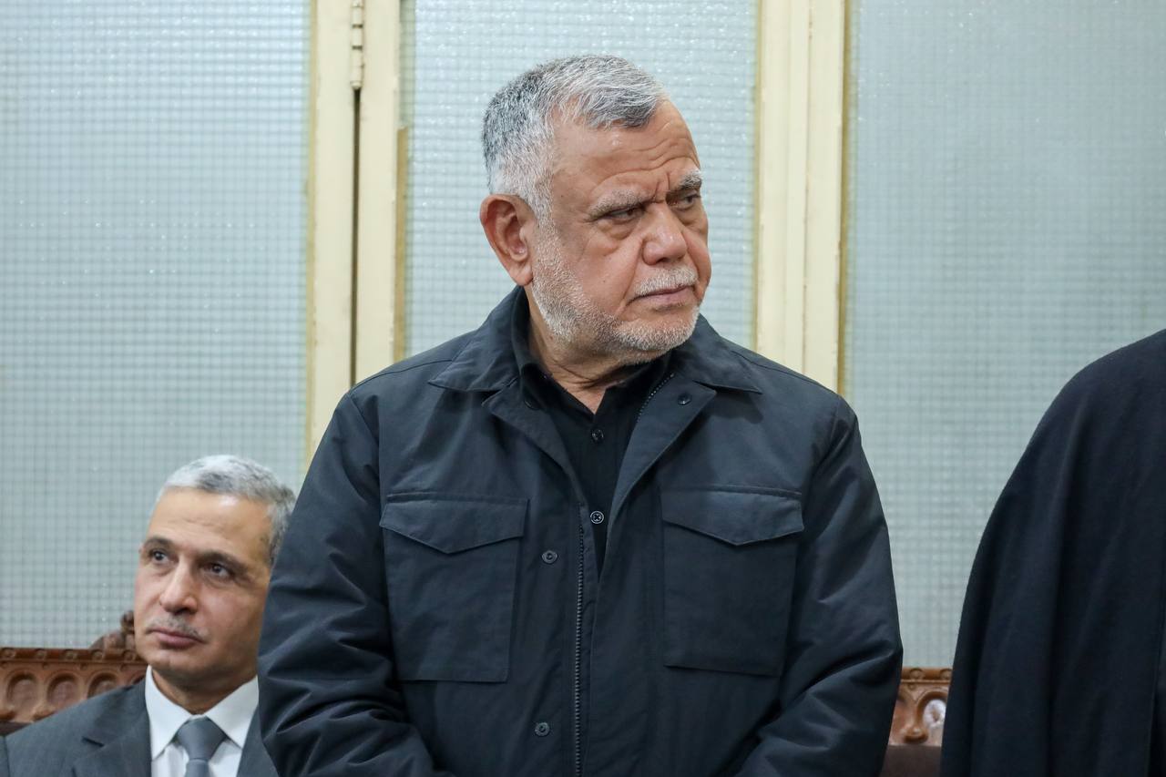 بعد تبادل الاتهامات.. العامري يخرج عن صمته بشأن التصويت على بديل الحلبوسي ويحث على وحدة الإطار