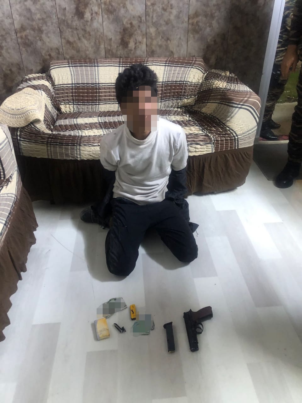 بعد مواجهة مسلحة.. اعتقال اسيوي فتح النار على مواطنين خلال مأدبة افطار جماعي في مرقد ابو حنيفة النعمان