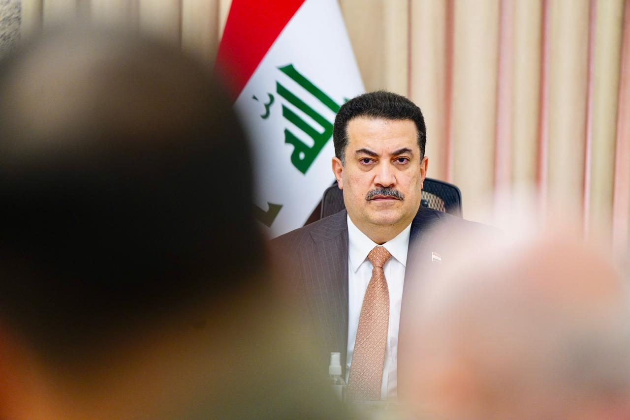 بالاسماء.. مكتب السوداني يعلن اكتشاف شبكة "ابتزاز" داخل المؤسسة الأمنية ويحيل ضباطاً للامرة