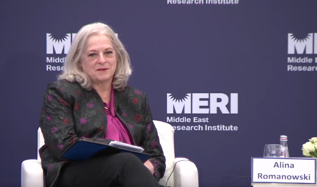 السفيرة الامريكية لدى بغداد: لم نفرض سيطرتنا على اجواء العراق