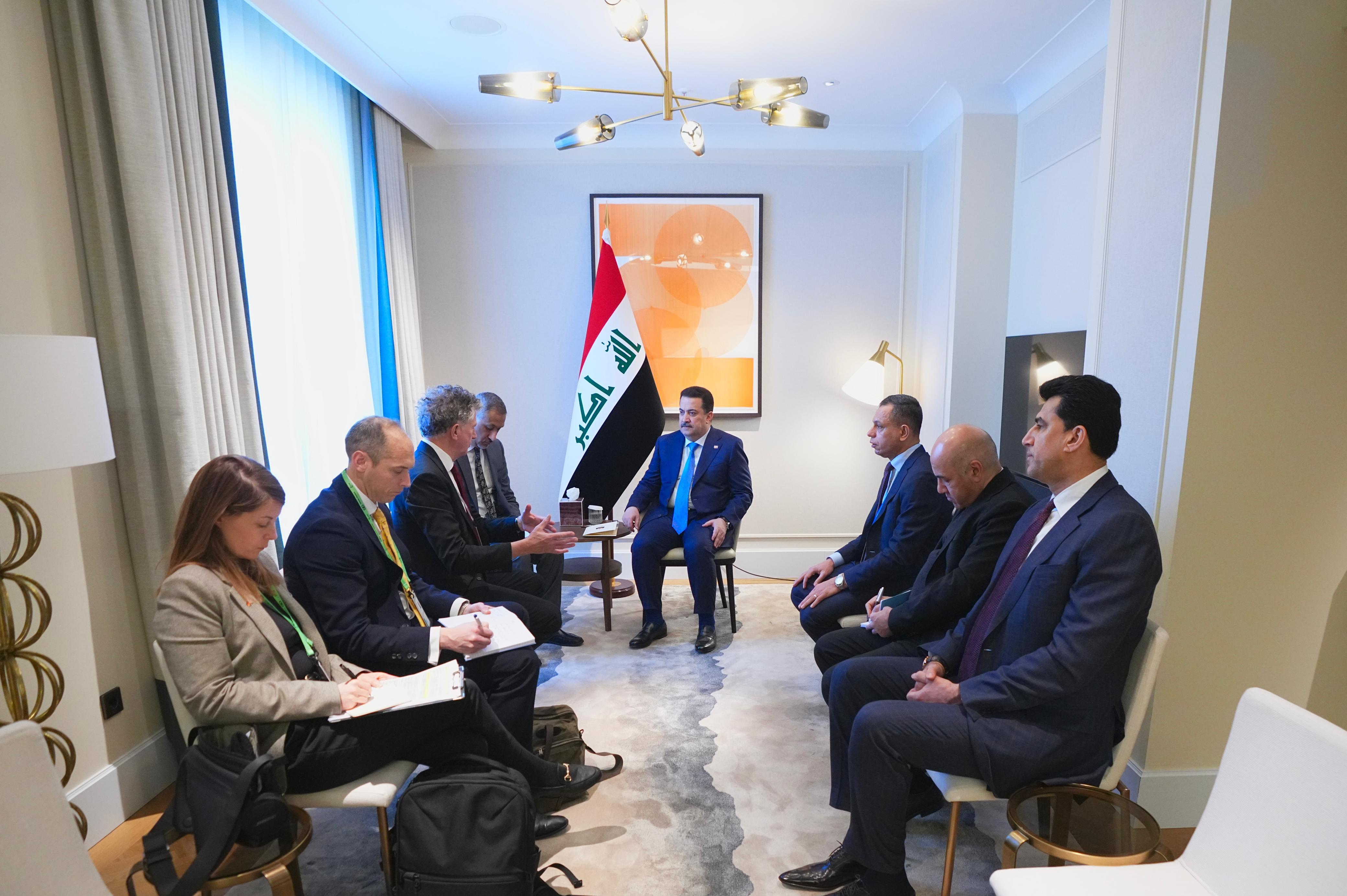 السوداني يبحث مع مستشار الأمن القومي البريطاني التنسيق الأمني بين البلدين (فيديو)