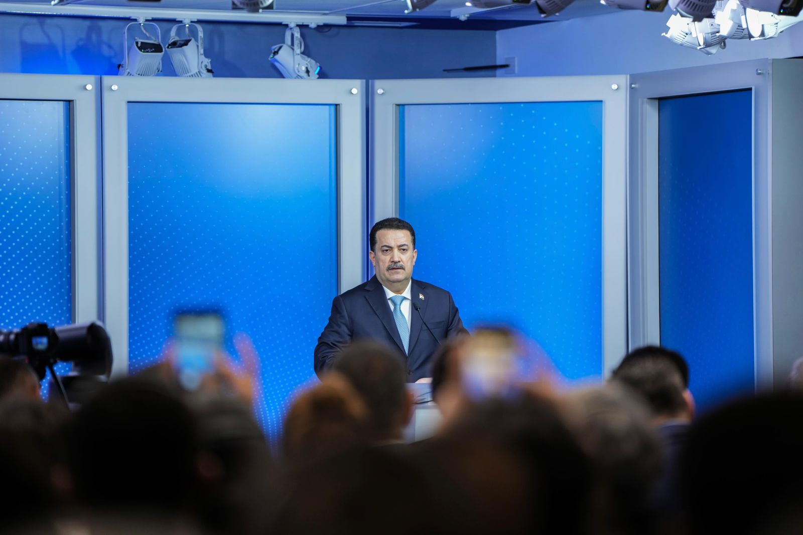 السوداني يمنح المشجعين الكويتيين فيزا مجانية لدخول العراق