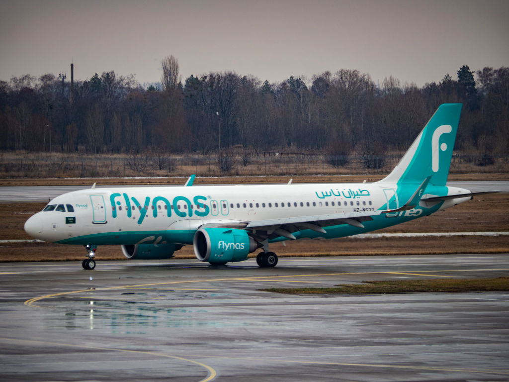 لأول مرة منذ عقد.. الطيران السعودي يستأنف نقل الحجاج الإيرانيين