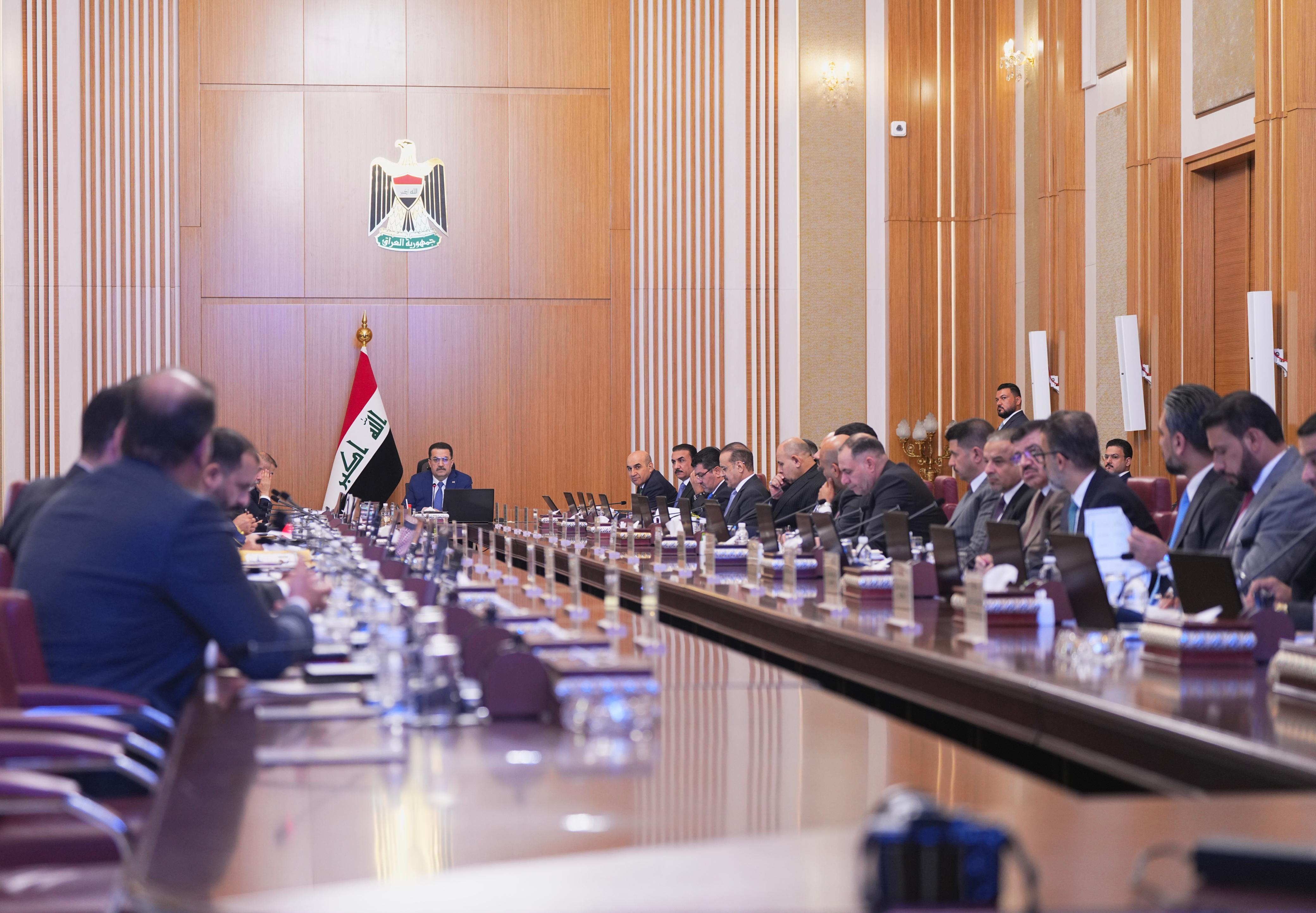 السوداني يؤكد على منع استغلال الموارد الحكومية في الانتخابات