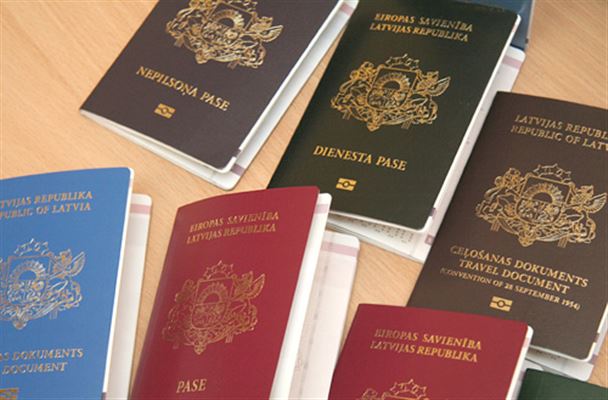 كل ما تود معرفته عن ازدواجية الجنسية والدول العربية التي لا تسمح بها