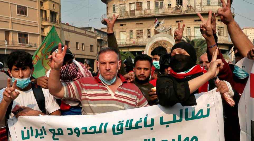 دعوات عراقية لـ أغلاق الحدود مع ايران بعد وصول كورونا مدينة «قم»