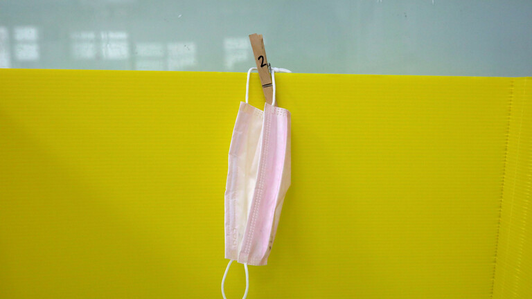 منظمة الصحة العالمية: لا تغيرات في مستوى عدوانية كورونا في العالم