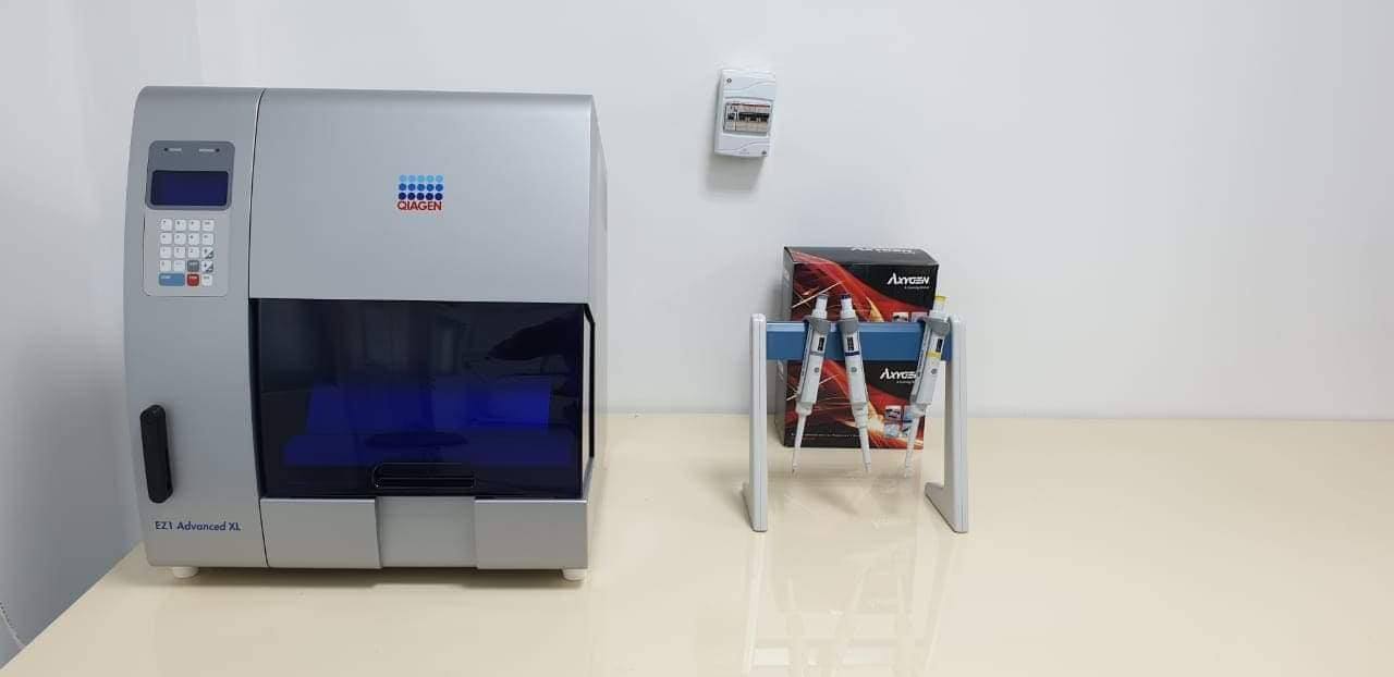 بقيمة (53)الف دولار مواطن كربلائي يتبرع بجهاز الى دائرة الصحة في المحافظة