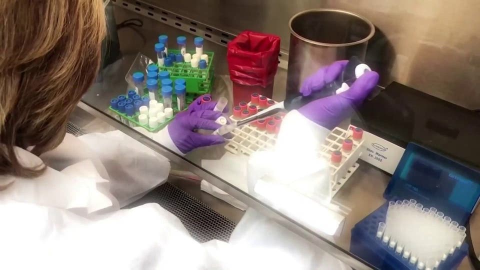 شركة أميركية تزعم صناعة علاجا يقضي على كورونا في 4 أيام