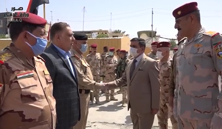 وزير الدفاع يزور محافظة كربلاء المقدسة ويعقد اجتماعاً امنياً موسعاً في قيادة العمليات