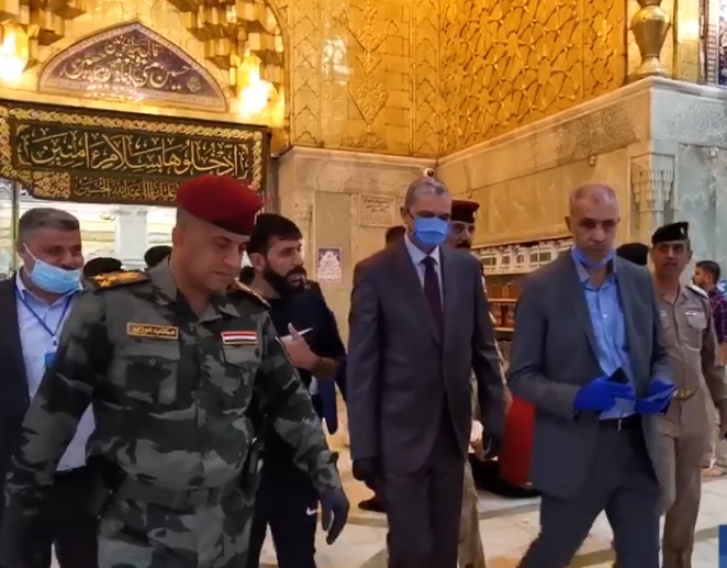 فيديو:وزير الداخلية في مرقد الامام الحسين عليه السلام