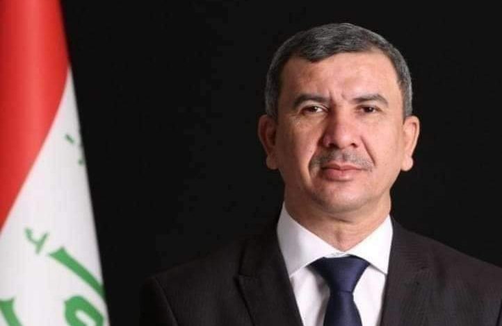وزير النفط :سعر نفط العراق حاليا 34-35 دولارا للبرميل ونتوقع عائدات اعلى بتموز