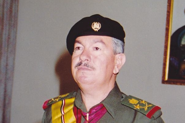 وفاة وزير دفاع النظام السابق بسجن الحوت