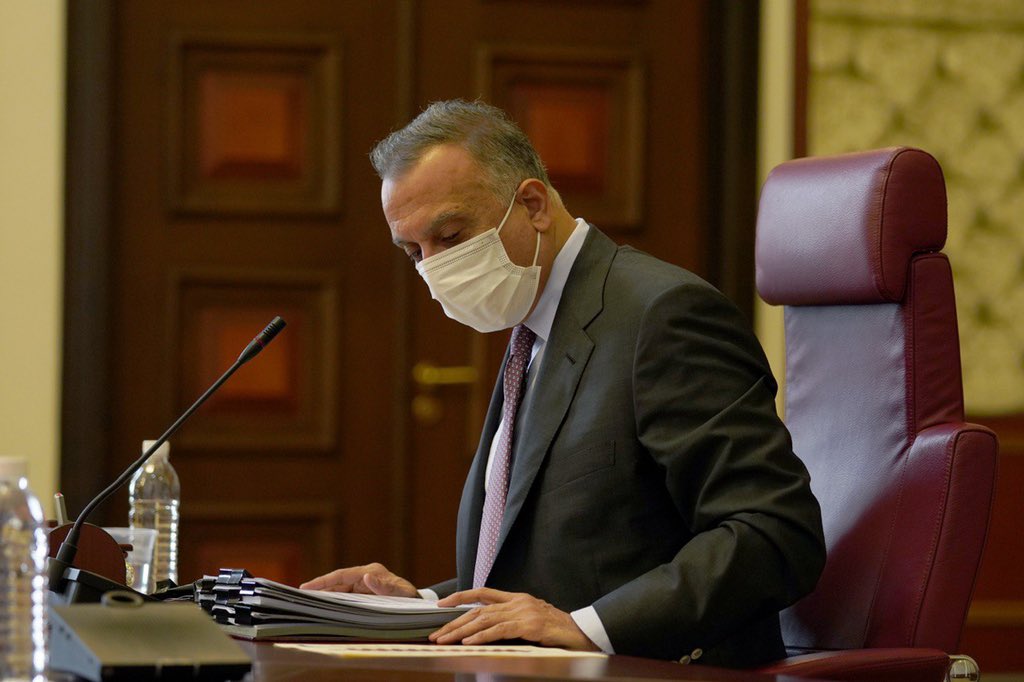 الكاظمي يوجه بتكريم ضابط النجدة الملازم وسام رعد الذي تعرض للاعتداء من قبل المتظاهرين