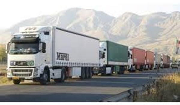 ايران تصدر للعراق 29 منتجا زراعيا باستثناء الطماطم