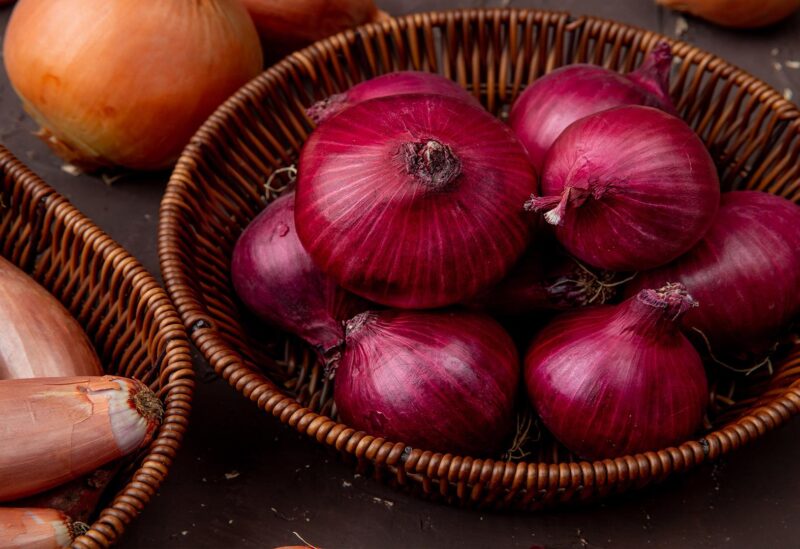 دحض دور الثوم والبصل في تقوية المناعة