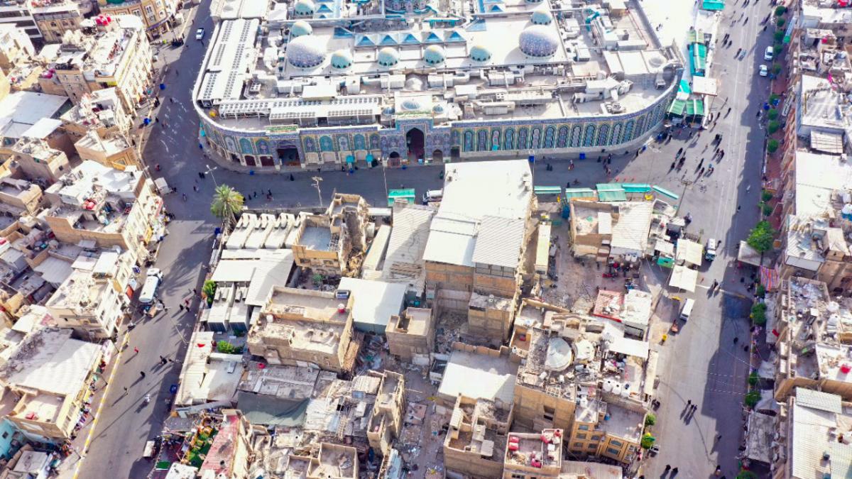 كربلاء:اضافة مساحات كبيرة لمرقد العباس عليه السلام  بعد استملاك عقارات وتهديمها(مصور)